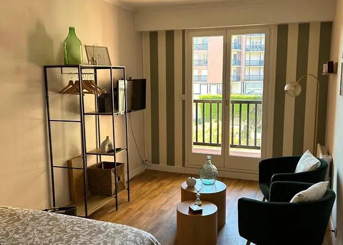 La Suite Emeraude, Studio Chic, Acces Direct Plage